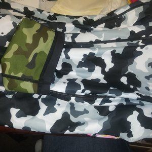 CVG - Constantly Varied Gear Other - CVG - Reversible Camo Capri CVG - Constantly Varied Gear Other - CVG - Reversible Camo Capri